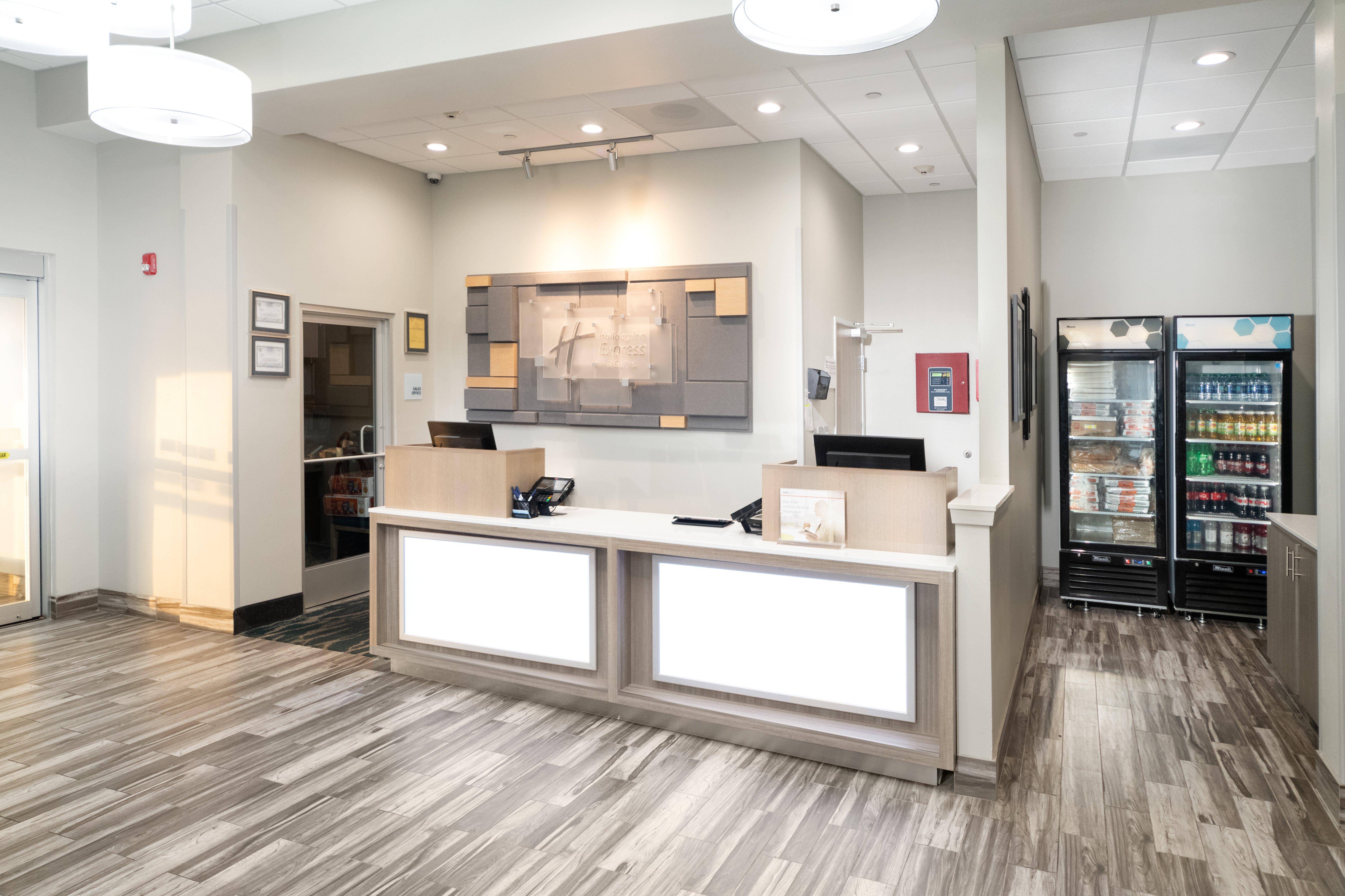 Holiday Inn Express & Suites Memphis Arpt Elvis Presley Blv By Ihg Luaran gambar